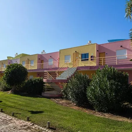 Marina By Stay-ici, Algarve Holiday Apartment *